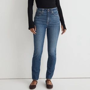 the curvy perfect vintage jean in decatur wash